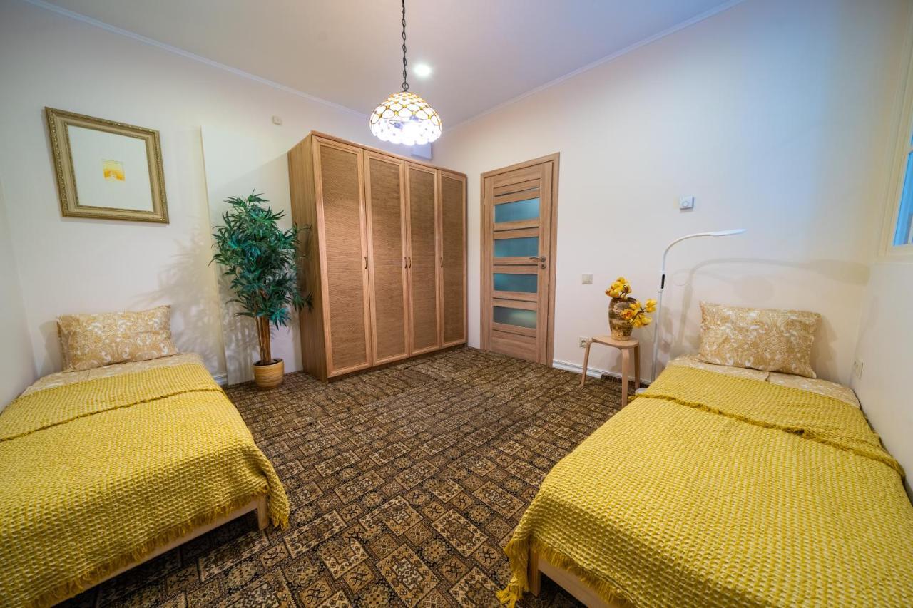 Cozy Apartment In Santariskes Wilno Zewnętrze zdjęcie